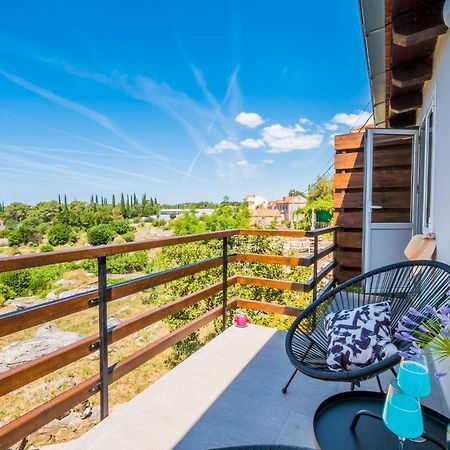 Appartamento Le Petit 2 Čilipi Esterno foto